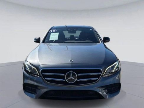 Used 2019 Mercedes-Benz E 450 4MATIC Sedan image 9