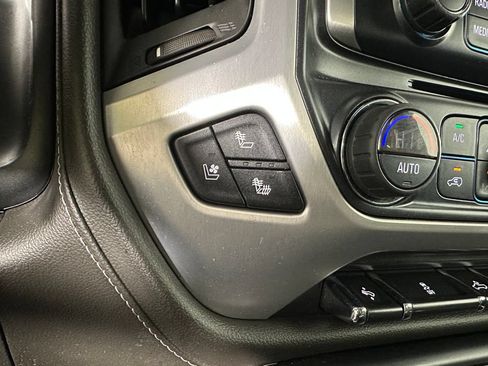 Used 2018 GMC Sierra 1500 SLT AWD/4WD image 18