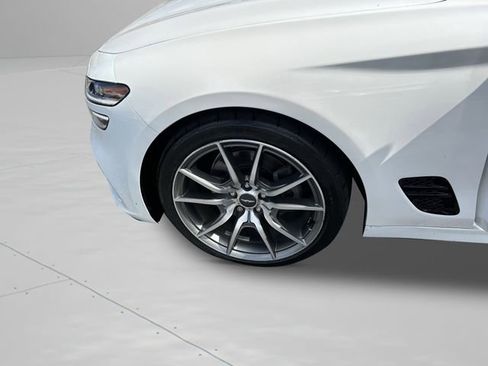 Used 2022 Genesis G70 2.0T w/ Prestige Package RWD image 36