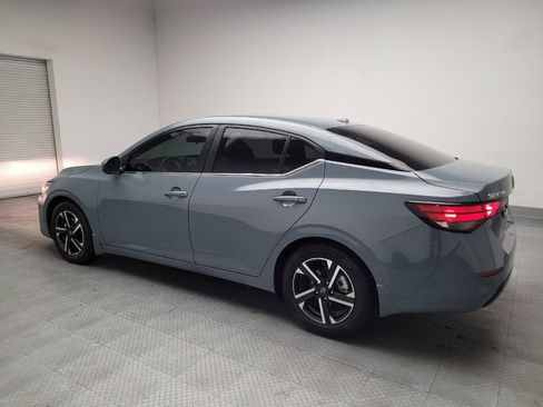 Used 2024 Nissan Sentra SV FWD image 3