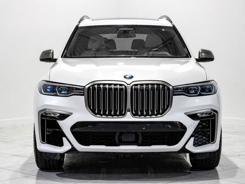 Used 2021 BMW X7 M50i image 5
