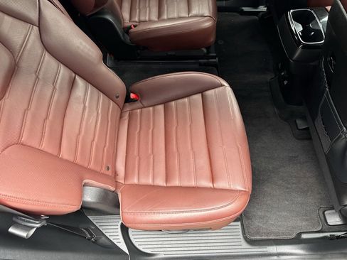 Used 2023 Kia Telluride SX Prestige image 15