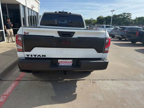 Used 2023 Nissan Titan PRO-4X w/ Pro-4x Utility Package AWD/4WD image 6