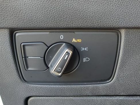 Certified 2021 Volkswagen Arteon SE image 25