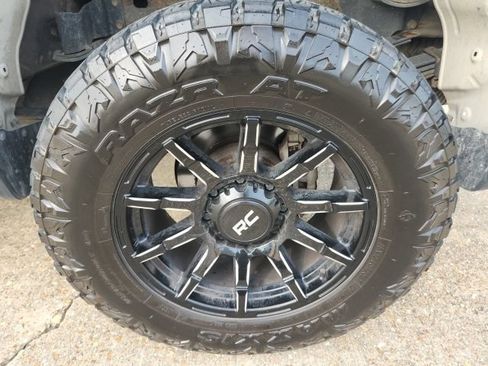 Used 2020 Chevrolet Silverado 3500 W/T w/ WT Fleet Convenience Package AWD/4WD image 15