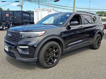 Used 2023 Ford Explorer ST-Line w/ Class IV Trailer Tow Package