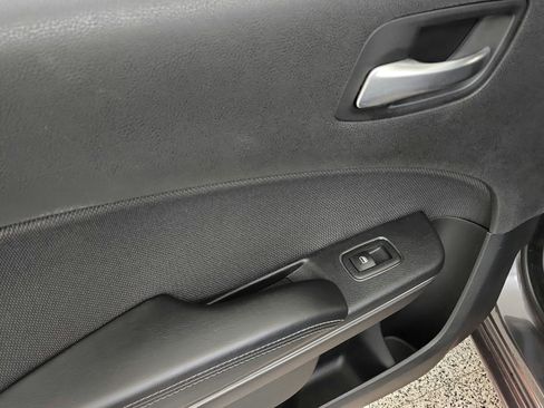 Used 2015 Dodge Charger SE RWD image 25