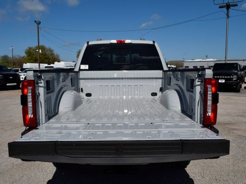 New 2026 Ford F250 Lariat w/ Lariat Ultimate Package AWD/4WD image 21