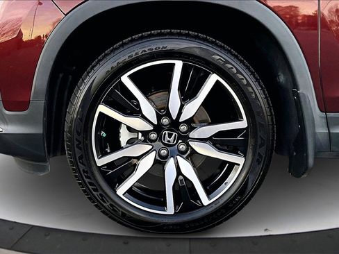 Used 2019 Honda Pilot Touring image 35