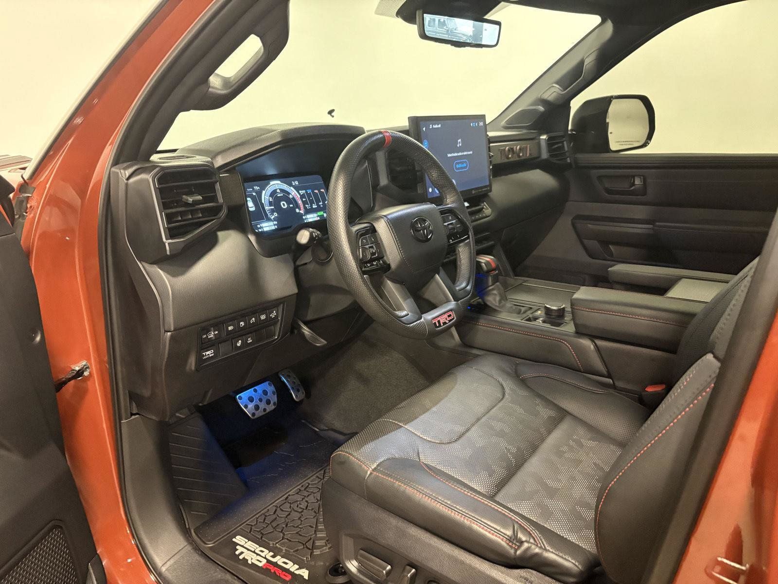 Used 2024 Toyota Sequoia TRD Pro AWD/4WD image 15