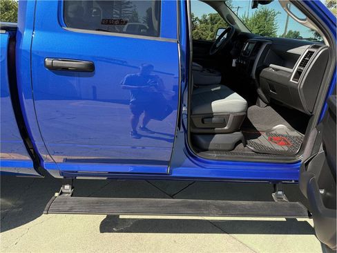 Used 2015 RAM 1500 Express AWD/4WD image 22
