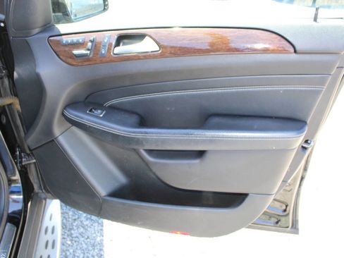 Used 2012 Mercedes-Benz ML 350 4MATIC image 22