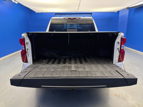 Used 2023 Chevrolet Silverado 1500 High Country w/ High Country Premium Package image 29