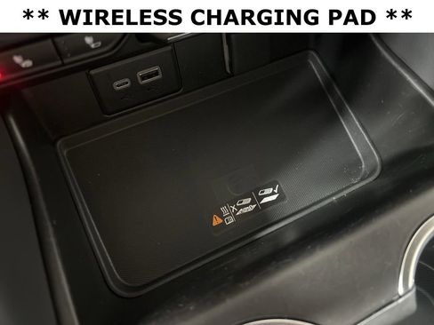 Used 2024 Chevrolet Tahoe LT image 10