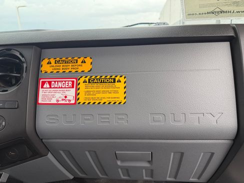 Used 2021 Ford F750 2WD Regular Cab Super Duty image 28