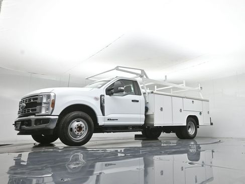 New 2025 Ford F350 XL w/ XL Chrome Package RWD image 49