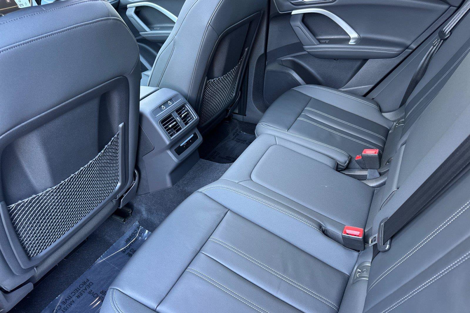 Certified 2025 Audi Q5 Premium AWD/4WD image 12