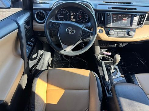 Used 2016 Toyota RAV4 Limited image 22