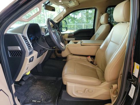Used 2017 Ford F350 Lariat AWD/4WD image 6