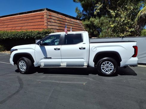 Certified 2025 Toyota Tundra SR5 w/ SR5 Convenience Package AWD/4WD image 3