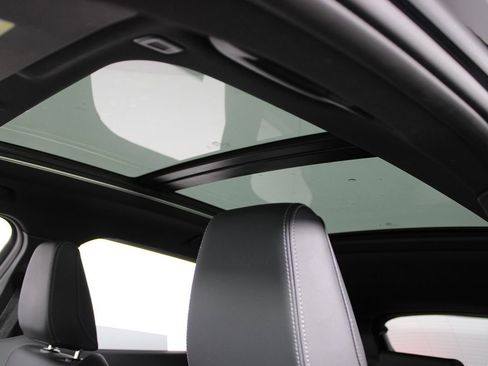 Used 2025 BMW X1 xDrive28i image 27