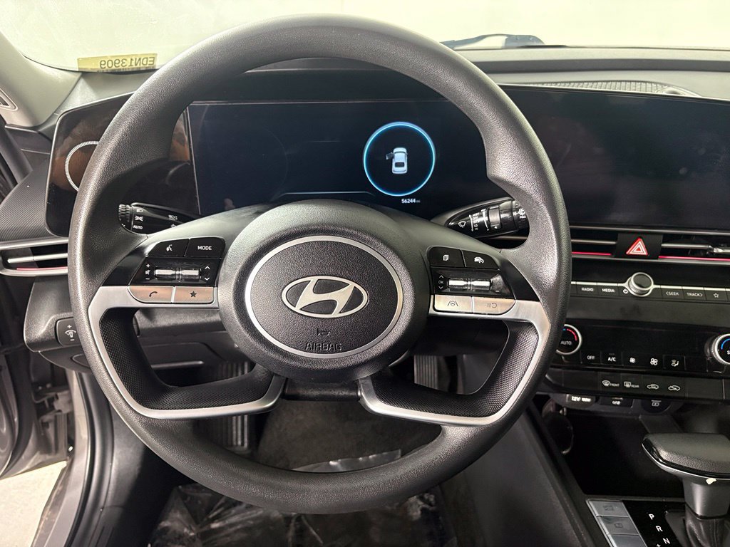 Used 2024 Hyundai Elantra SEL FWD image 24
