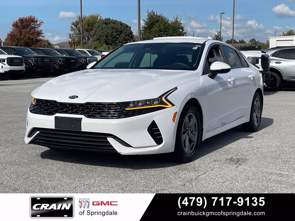 Used 2021 Kia K5 LXS FWD image 3