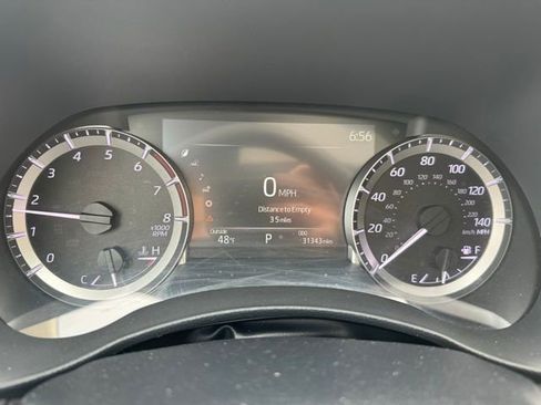 Used 2023 Toyota Highlander XLE image 28