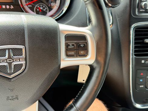 Used 2020 Dodge Grand Caravan GT FWD image 64