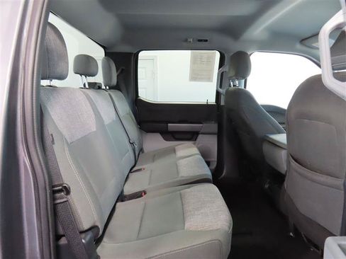 Used 2025 Ford F250 XLT AWD/4WD image 31