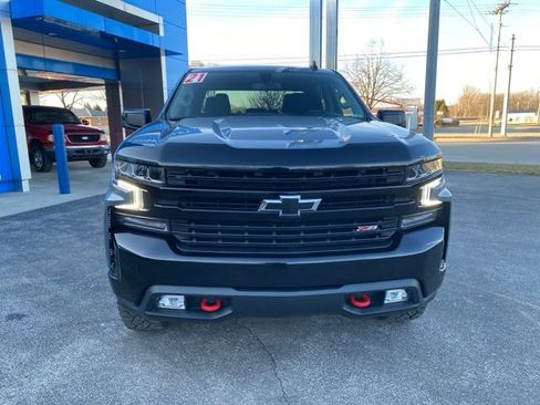 Used 2021 Chevrolet Silverado 1500 LT Trail Boss w/ Bed Protection Package image 8
