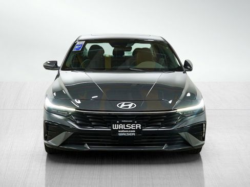 Used 2025 Hyundai Elantra SEL image 8