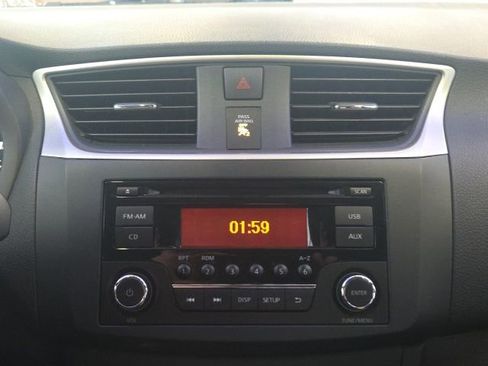 Used 2017 Nissan Sentra S image 24