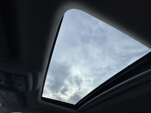 Certified 2024 Toyota 4Runner TRD Off-Road Premium image 28