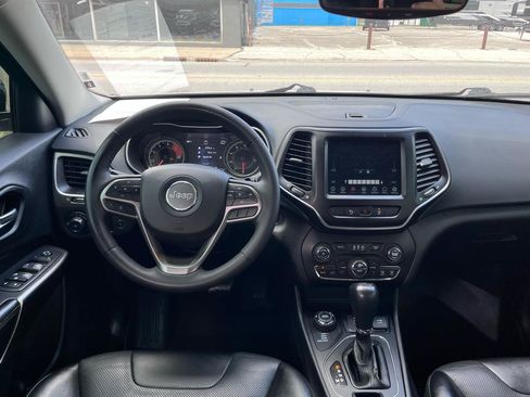 Used 2022 Jeep Cherokee Latitude Lux AWD/4WD image 25
