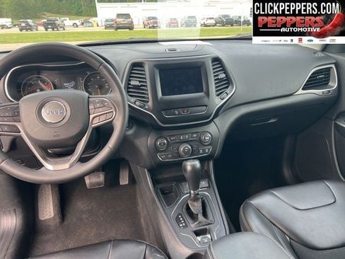 Used 2020 Jeep Cherokee Latitude Plus FWD image 8