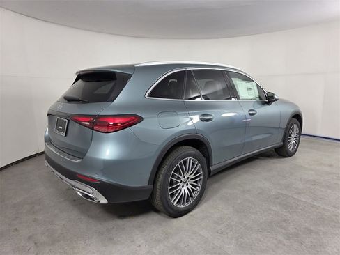 New 2026 Mercedes-Benz GLC 300 image 4