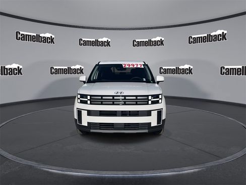 Used 2025 Hyundai Santa Fe SE image 2