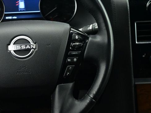 Used 2024 Nissan Armada SL image 5