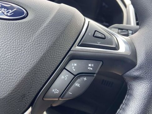 Used 2023 Ford Edge SEL w/ Convenience Package image 19