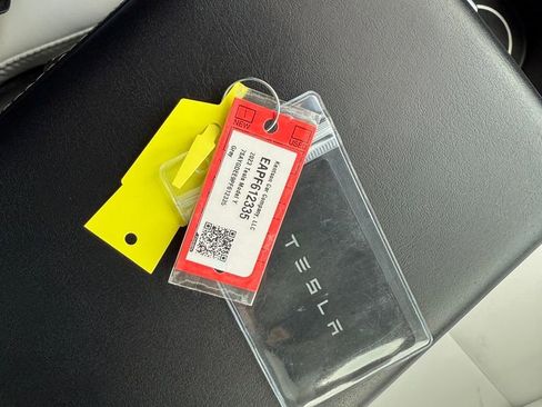 Used 2023 Tesla Model Y Long Range image 28