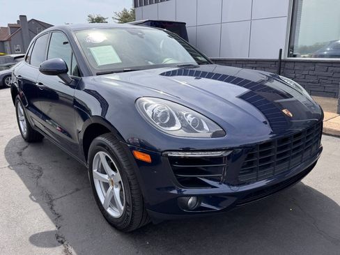 Used 2018 Porsche Macan AWD/4WD image 10