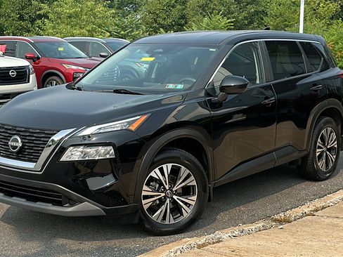 Certified 2023 Nissan Rogue SV AWD/4WD image 1
