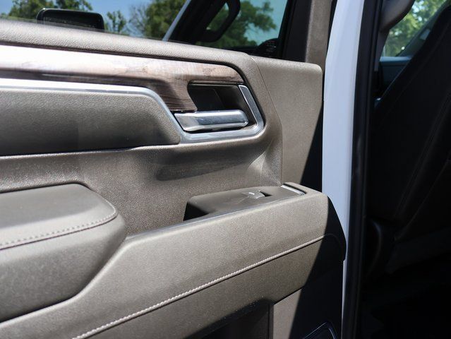 Used 2024 Chevrolet Silverado 2500 LTZ AWD/4WD image 23