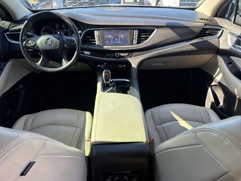 Used 2020 Buick Enclave Premium image 17