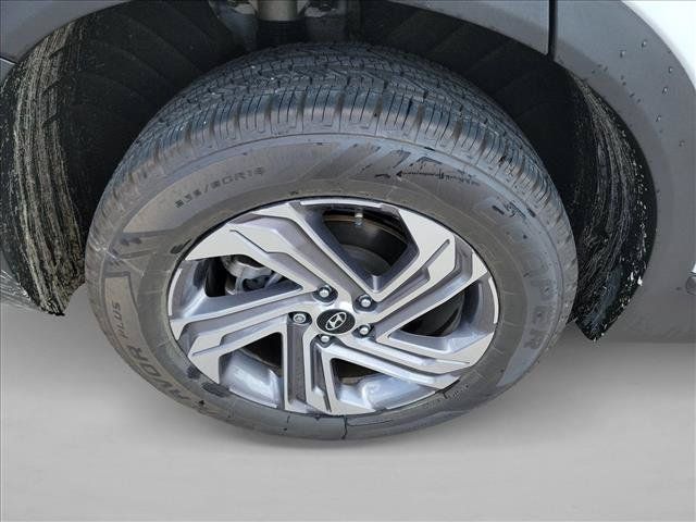 Used 2023 Hyundai Santa Fe SE FWD image 11