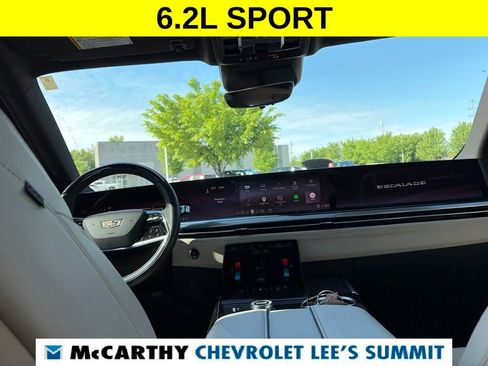 Used 2025 Cadillac Escalade Sport w/ Touring Package AWD/4WD image 58