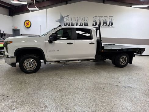 Used 2022 Chevrolet Silverado 3500 W/T w/ WT Convenience Package AWD/4WD image 2