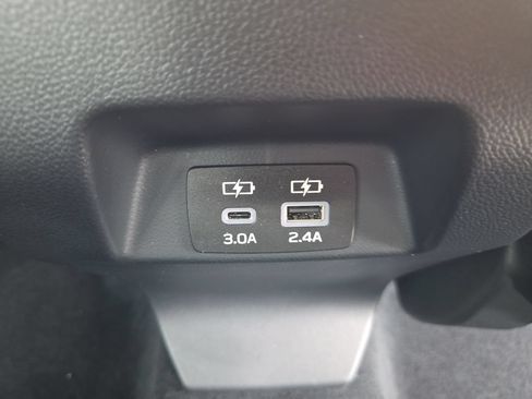 Certified 2024 Subaru Crosstrek 2.0i Premium AWD/4WD image 21