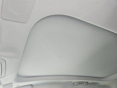 New 2026 Lincoln Nautilus Reserve image 29